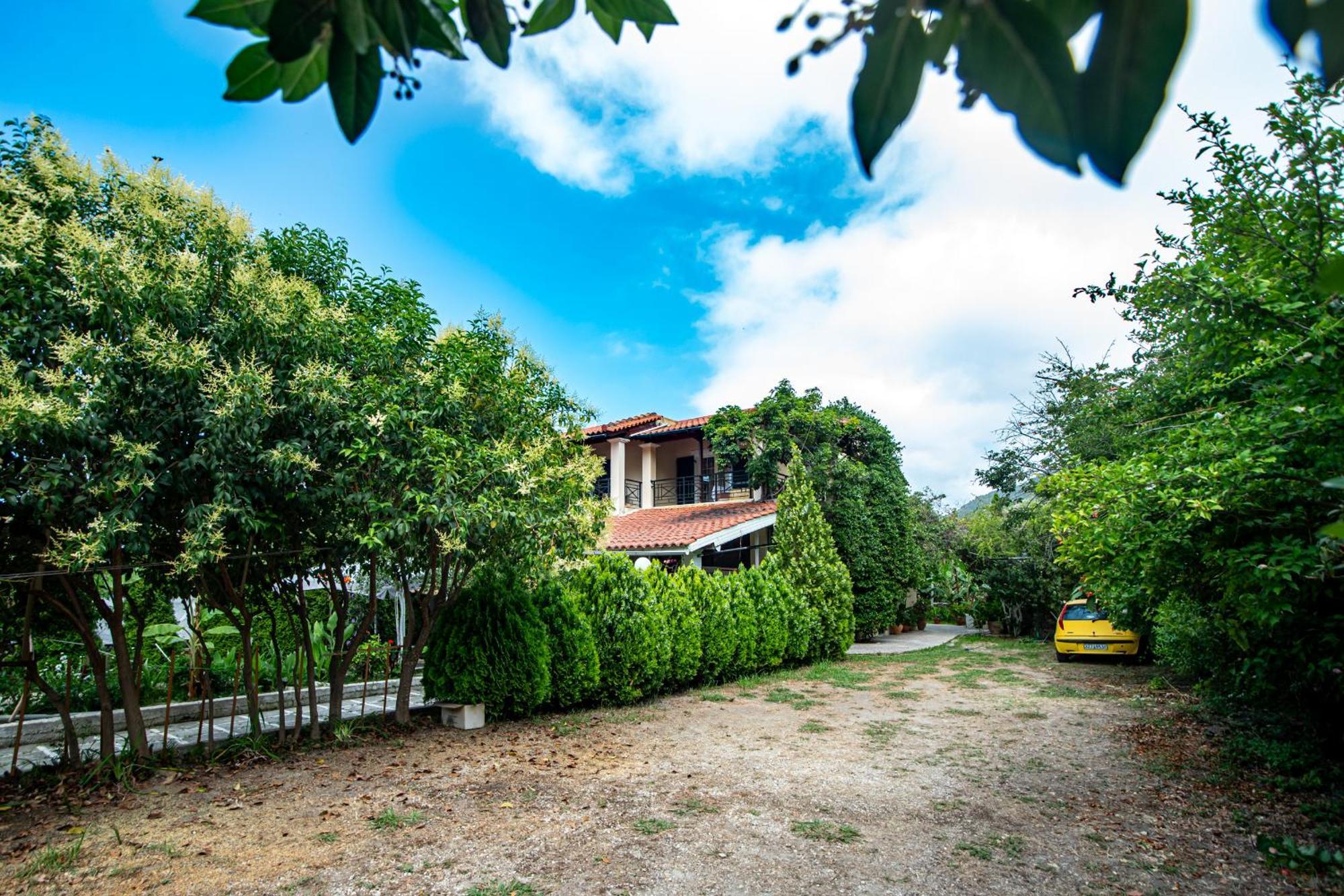 Tholeto Apartments Άγιος Γόρδιος Εξωτερικό φωτογραφία