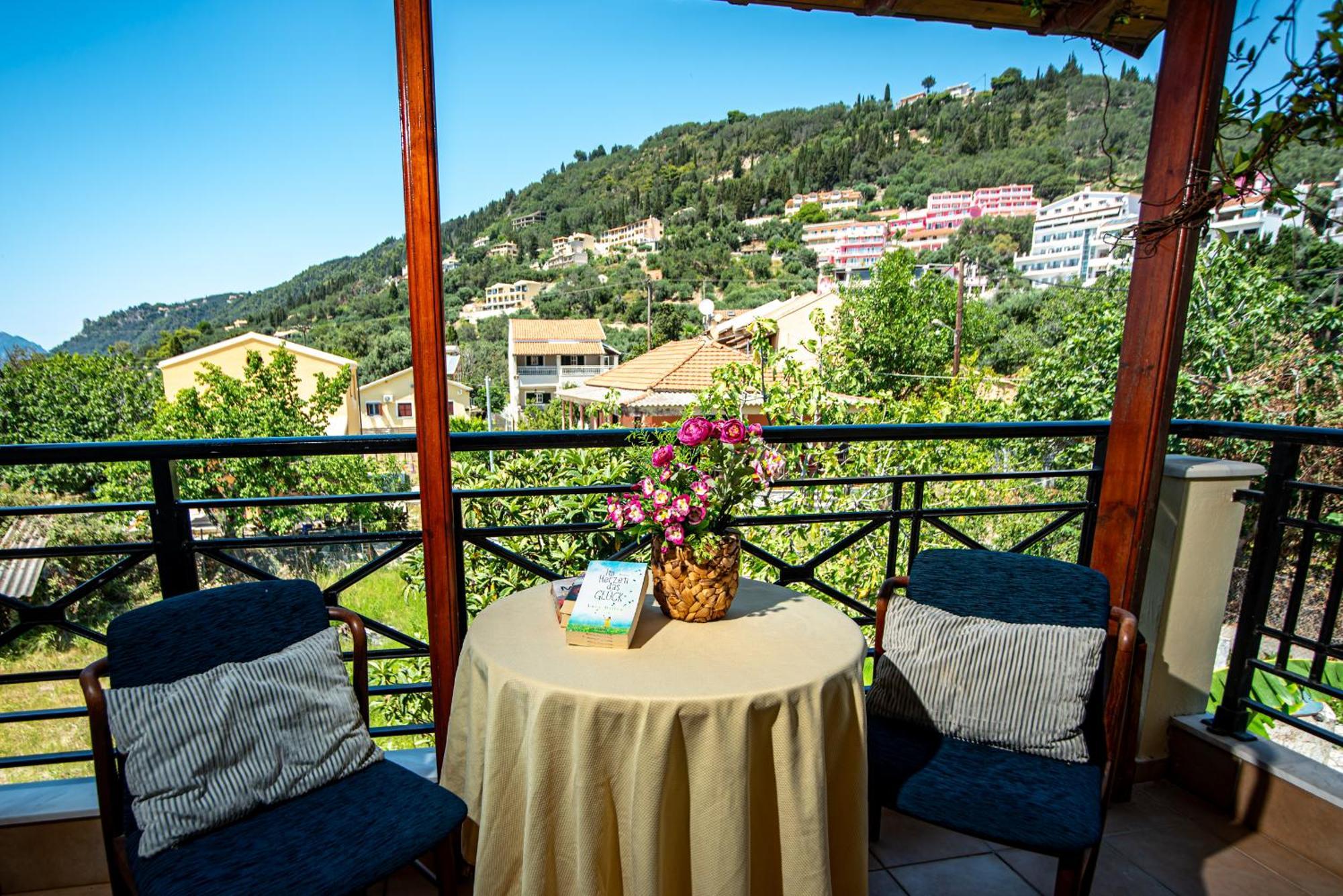 Tholeto Apartments Άγιος Γόρδιος Εξωτερικό φωτογραφία